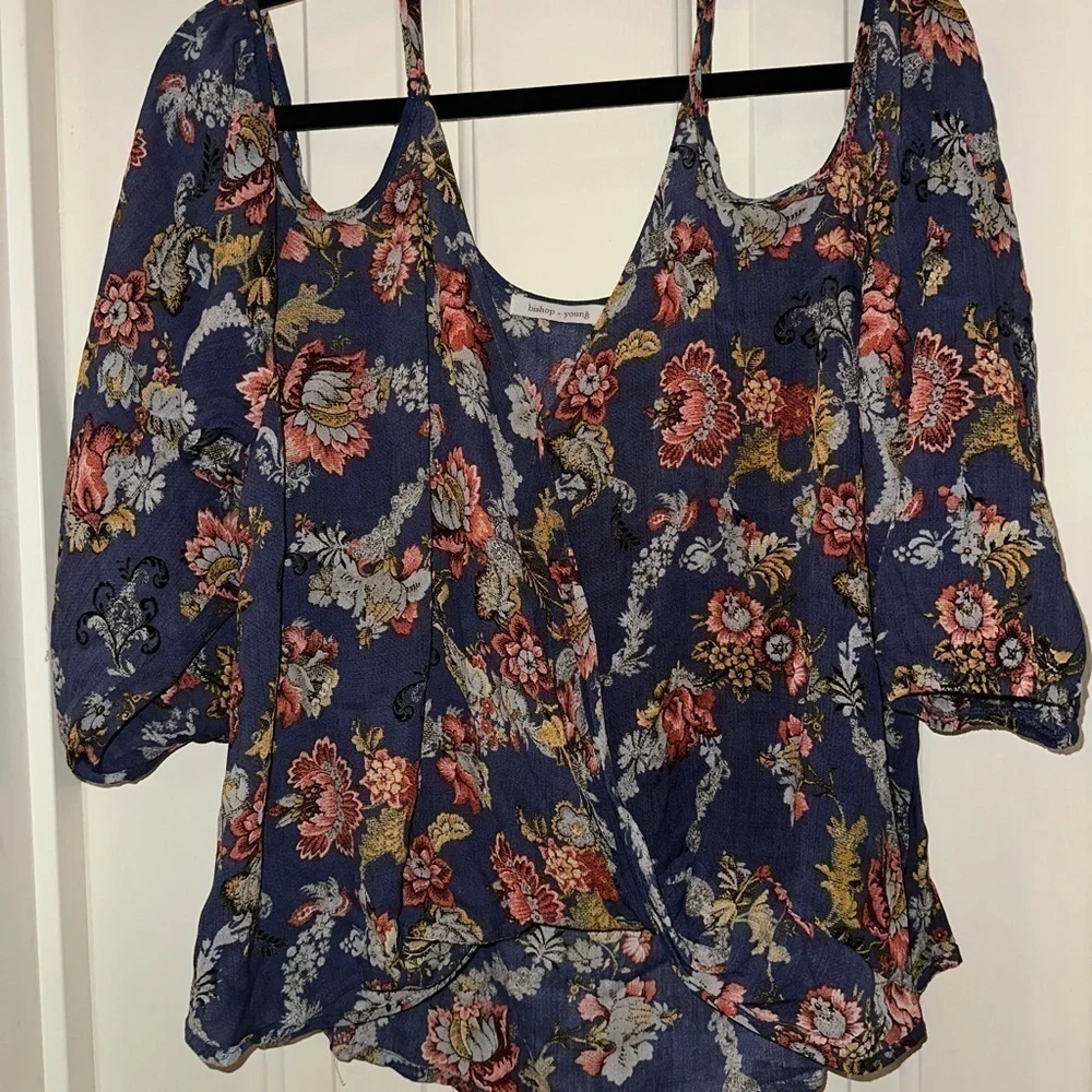 BISHOP + YOUNG BLUE ROMANTIC FLORAL BOHO COLD SHOULDER BLOUSE WOMEN'S SZ L - Picture 3 of 10